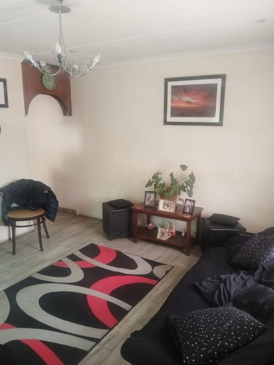 3 Bedroom Property for Sale in Portlands Western Cape